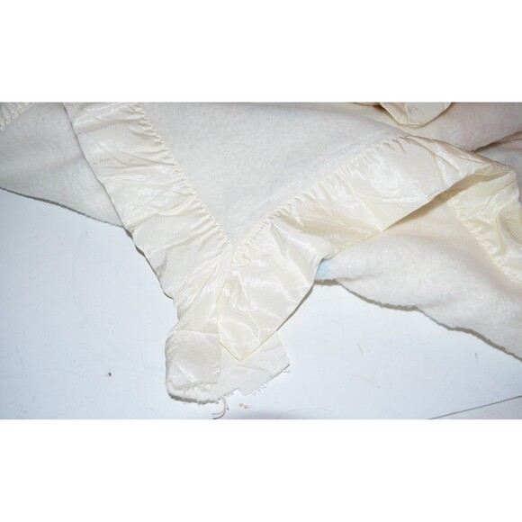 Vtg Baby Chatham Animals Rabbit Cat Bird Lamb Wool Baby Blanket Satin Edge - Picture 10 of 11